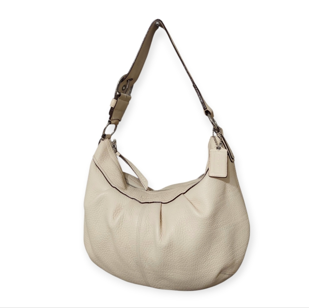 Coach Beige Leather Pleated Shoulder Bag Great Condition Made In India